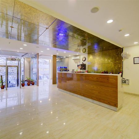 Hotel Grand Suites By D'Capitol Near Delhi Airport Nueva Delhi Exterior foto