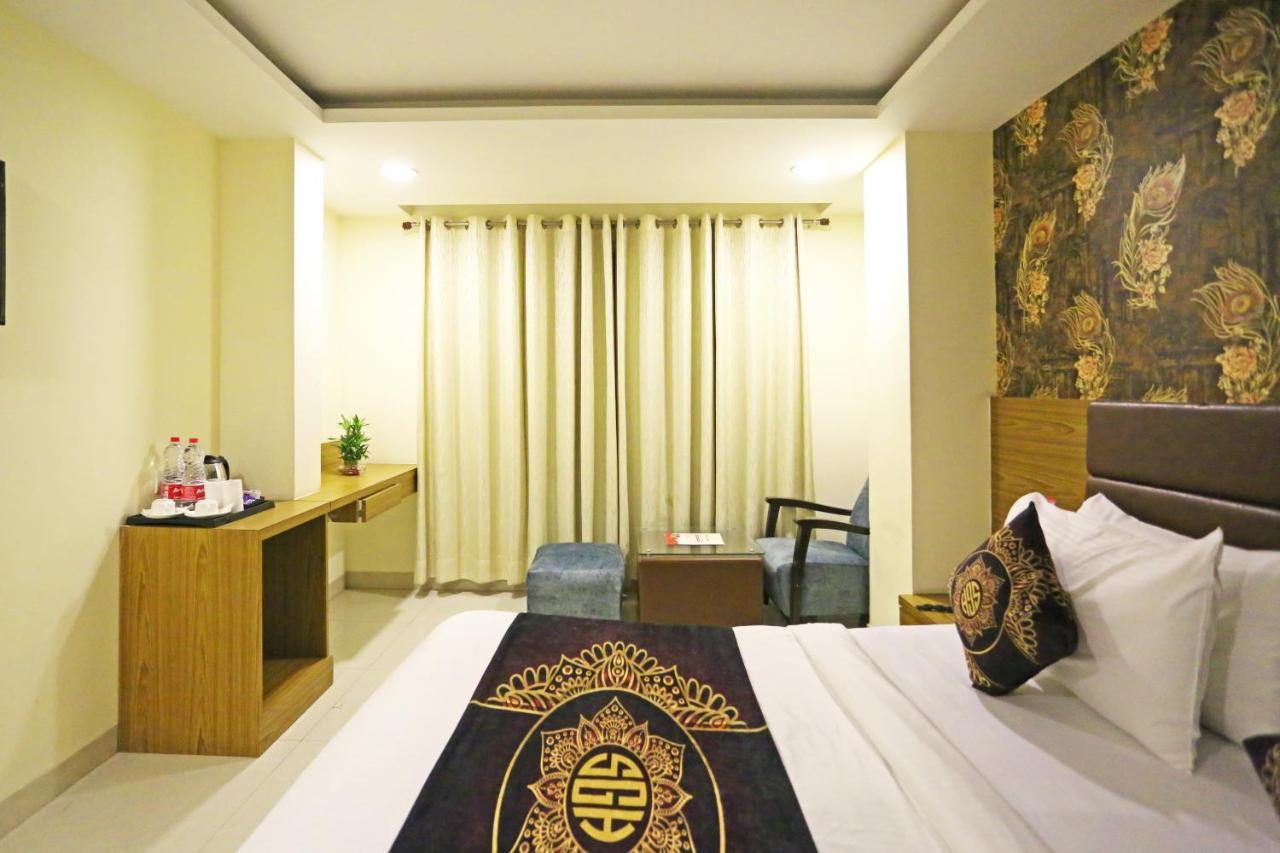 Hotel Grand Suites By D'Capitol Near Delhi Airport Nueva Delhi Exterior foto
