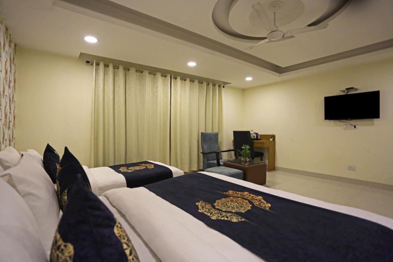 Hotel Grand Suites By D'Capitol Near Delhi Airport Nueva Delhi Exterior foto