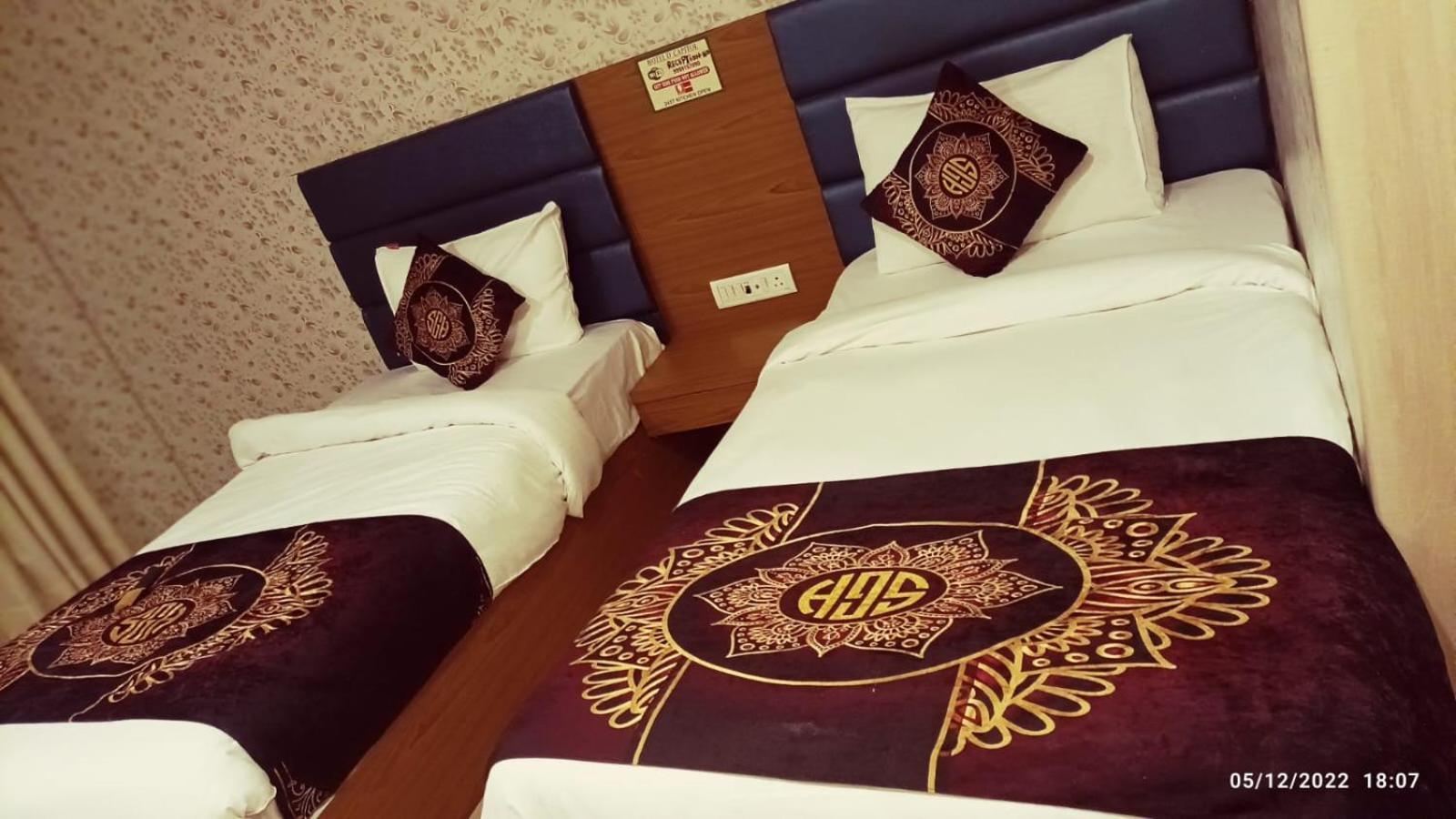Hotel Grand Suites By D'Capitol Near Delhi Airport Nueva Delhi Exterior foto