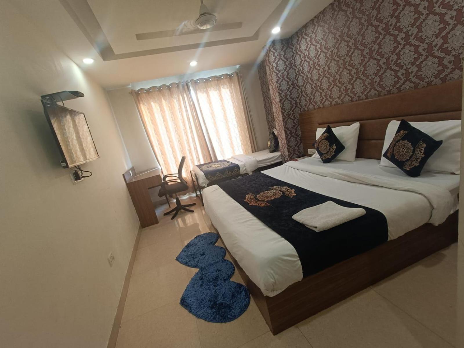 Hotel Grand Suites By D'Capitol Near Delhi Airport Nueva Delhi Exterior foto