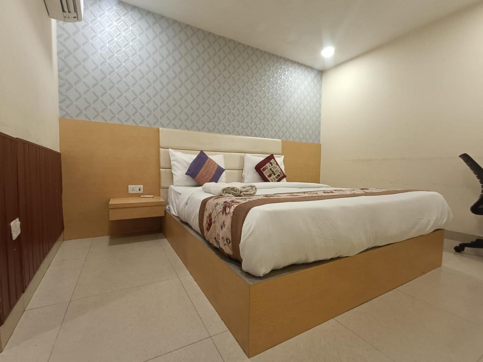 Hotel Grand Suites By D'Capitol Near Delhi Airport Nueva Delhi Exterior foto