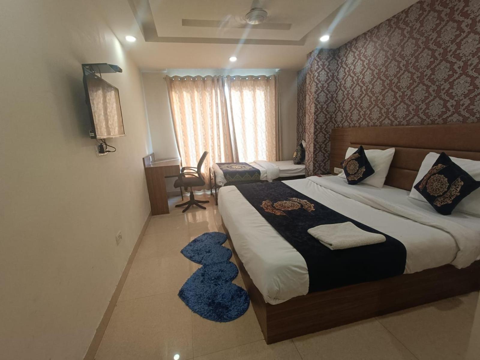 Hotel Grand Suites By D'Capitol Near Delhi Airport Nueva Delhi Exterior foto