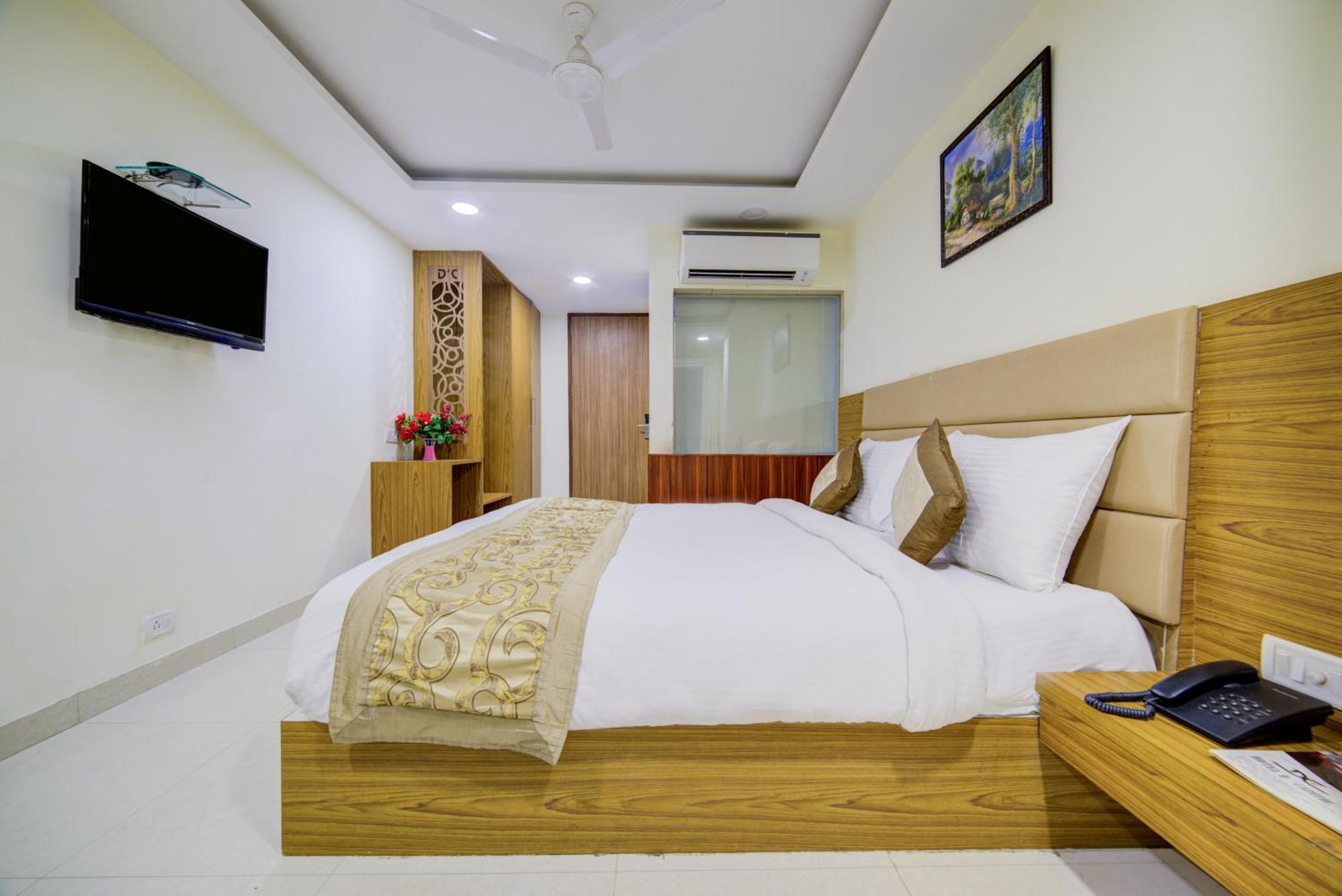 Hotel Grand Suites By D'Capitol Near Delhi Airport Nueva Delhi Exterior foto