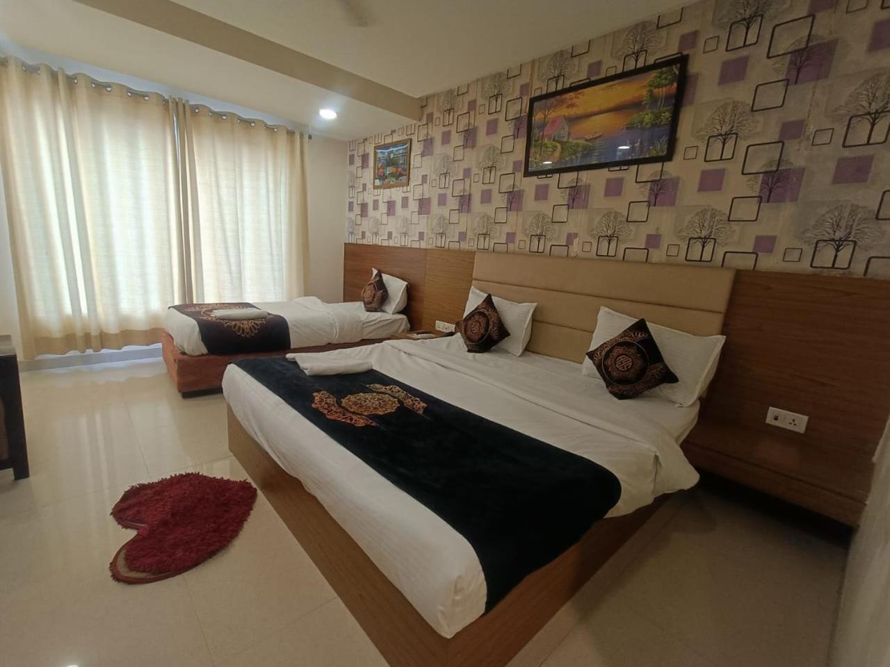Hotel Grand Suites By D'Capitol Near Delhi Airport Nueva Delhi Exterior foto